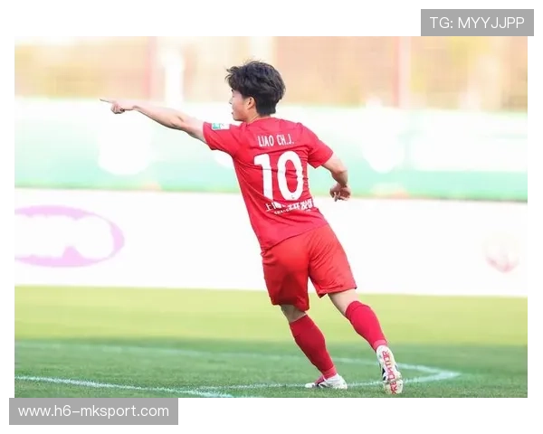 多特后腰表现是决定节奏的关键点：掌控比赛的核心力量